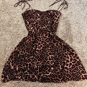 Beginning Boutique Penny Lane Leopard Print Mini Dress NEVER WORN